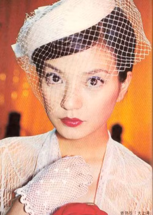 Nhin lai dan dien vien Tan dong song ly biet-Hinh-2