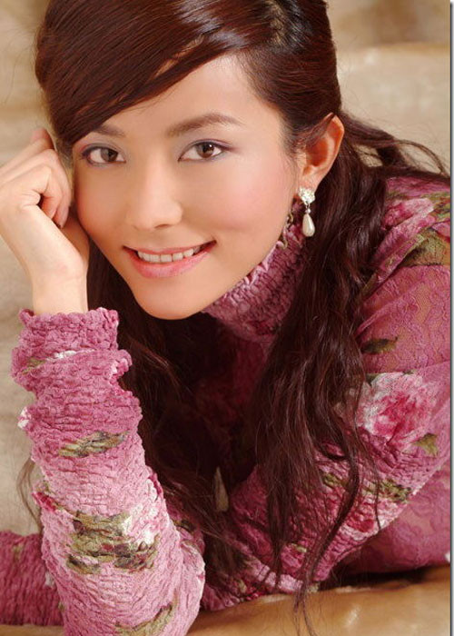 Sau “Tân dòng sông ly biệt”, Lý Ngọc tham gia một số phim như “A Chinese ghost story”, “Love season” hay “When we were young”. Tuy nhiên, vào ngày 14/3/2009, nữ diễn viên đã qua đời vì bệnh ung thư máu ở độ tuổi 33. Sự ra đi của cô khiến gia đình, bạn bè và người hâm mộ vô cùng tiếc thương. 