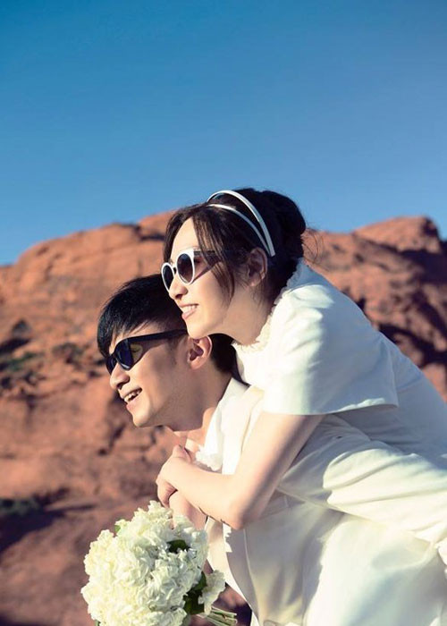 Sau vai diễn Hạ Thư Hoàn, Cổ Cự Cơ đảm nhận vai Ngũ A Ca trong bộ phim “Hoàn châu cách cách 3”. Tuy nhiên, bộ phim không tạo được tiếng vang. Trong những năm qua, anh ít đóng phim. Vào năm 2014, anh đã kết hôn với nữ trợ lý lâu năm tên Lorraine Chan.