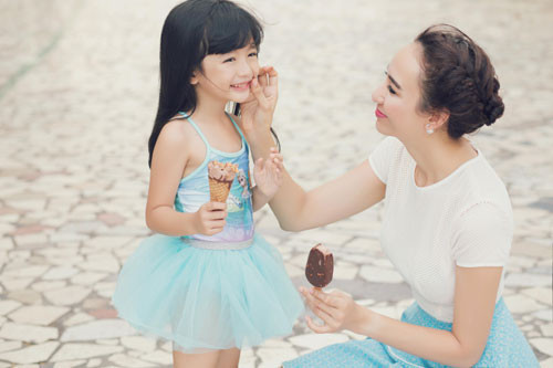 Ít ai biết tên công ty của Hoa hậu Ngọc Diễm chính là tên cô con gái nhỏ Ngọc Nam Phương, được đặt với mong muốn phấn đấu không ngừng để "nuôi lớn" cả hai mà không ngại vất vả, khó khăn.