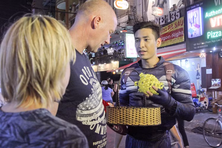 Tối 30/8, tập 5 Vietnam’s Next Top Model 2015 đã lên sóng và tiếp tục thu hút sự chú ý của khán giả truyền hình với những diễn biến đầy kịch tính và bất ngờ.