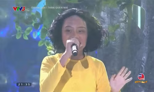 Phuong My Chi an tien nho hat luyen