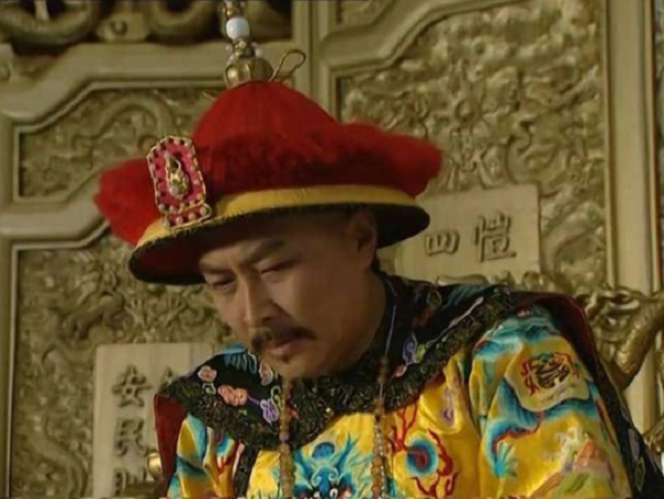 Đường Quốc Cường trong bộ phim "Vương triều Ung Chính" (Ảnh: Sina).