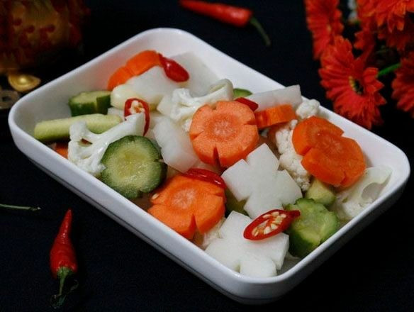 Ăn rau củ muối chua sai cách gây hại sức khoẻ thế nào? An rau cu muoi chua sai cach gay hai suc khoe the nao?