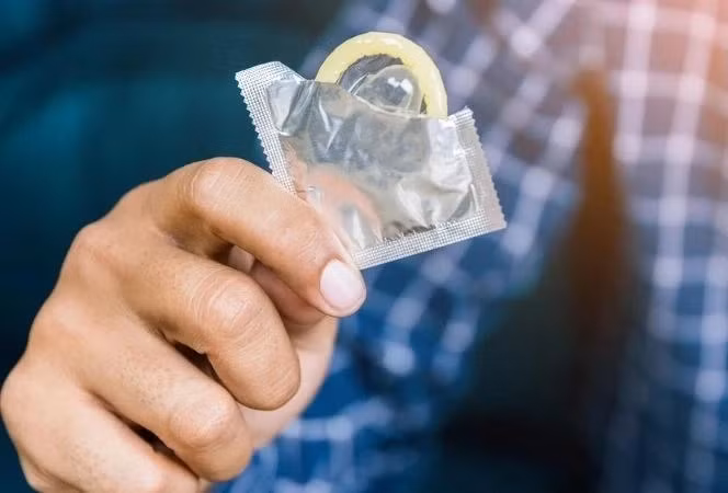 Dùng bao cao su hết hạn có an toàn? Dung bao cao su het han co an toan?