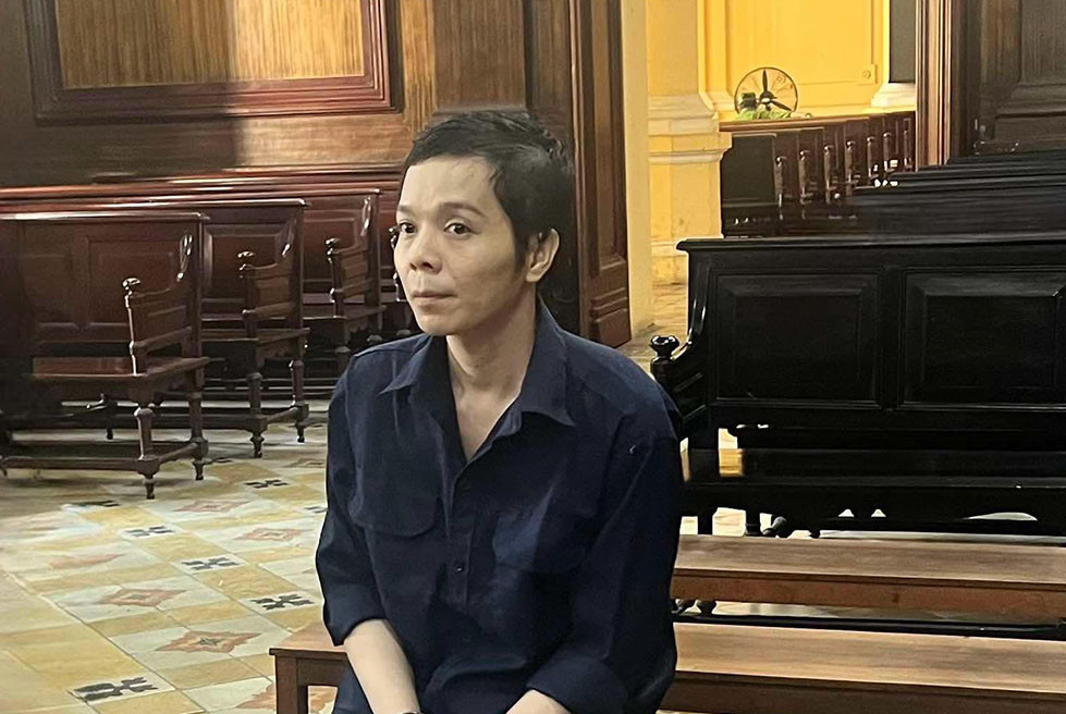 Dùng clip “nhạy cảm” tống tiền nữ Việt kiều, gã trai lĩnh án 14 năm tù Dung clip “nhay cam” tong tien nu Viet kieu, ga trai linh an 14 nam tu