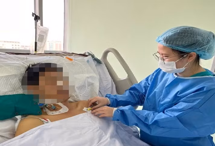 Dung thuoc nam tang sinh ly, nguoi dan ong phai ghep gan cap cuu