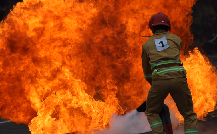 Đám cháy được dập tắt sau chỉ vài giây.