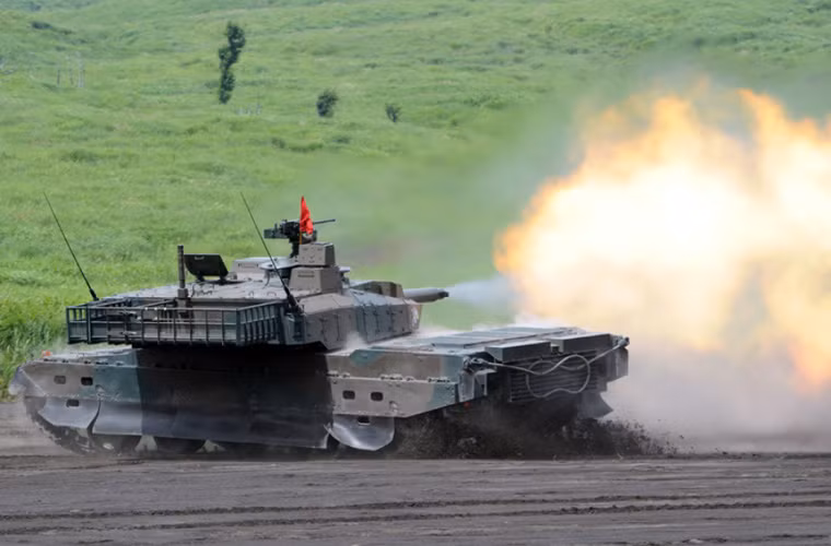 Theo tờ Nikkei, chính quyền Nhật Bản dự định sẽ rao bán cho các nước trong khu vực Đông Nam Á các loại xe quân sự đã qua sử dụng của lực lượng Phòng Vệ Nhật Bản (JSDF). Các loại xe có thể sẽ xuất hiện trong danh sách ra bán bao gồm các xe bọc thép chở quân và các loại xe tải hạng trung, hạng nặng có khả năng vượt địa hình tốt. Nguồn ảnh: theCHIVE