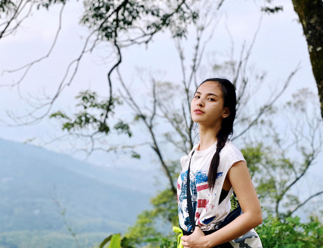 Quỳnh Nga đặc biệt yêu thích phong cách thể thao năng động.