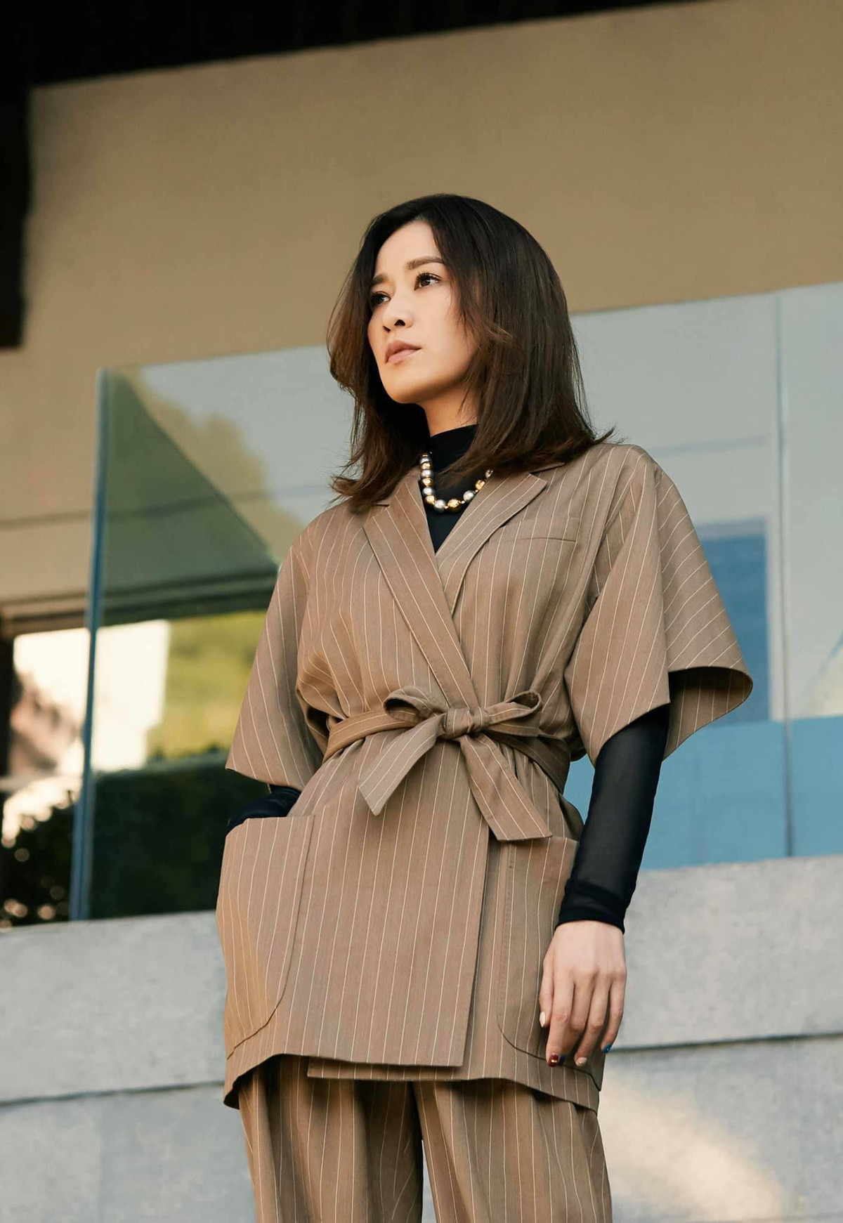 Với quan điểm dù bận rộn thế nào vẫn phải xuất hiện chỉn chu nhất có thể, nên không khó hiểu khi khán giả luôn được thấy hình ảnh rạng rỡ nhất của Xa Thi Mạn.