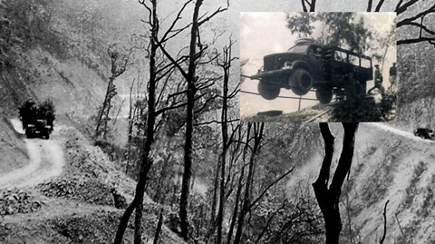 Than ky nguoi linh Viet lai xe tai tren day vuot Truong Son