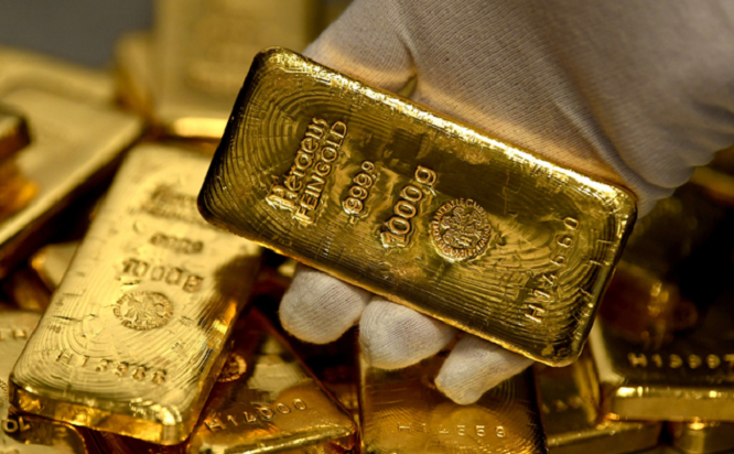 Gia vang hom nay 22/10: Tiep tuc bung no?