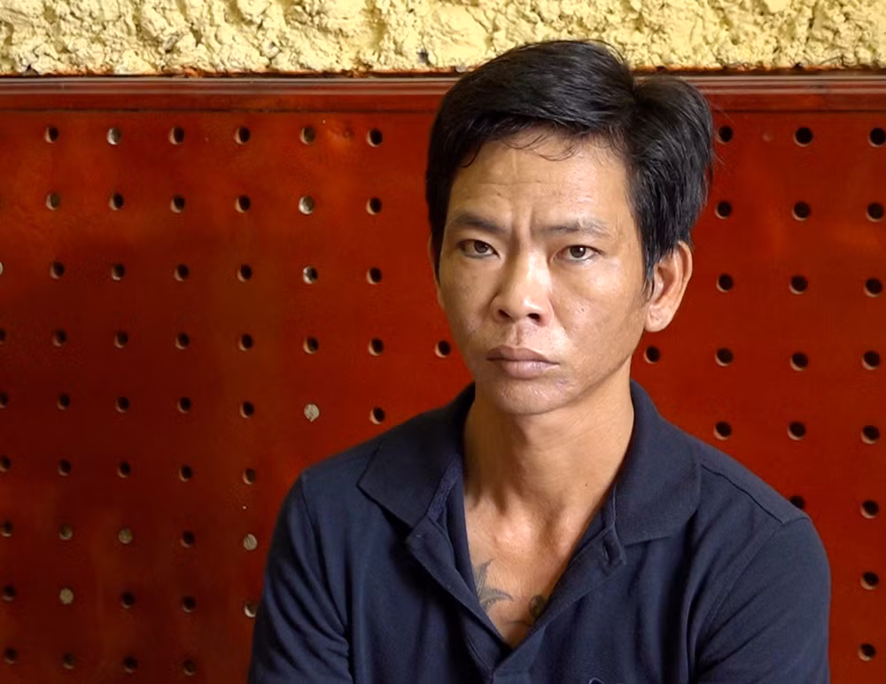 Nguoi phu nu an xin bi cam diec bi hiep dam