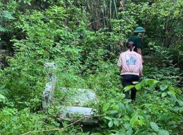  Bé trai 2,9 kg bị bỏ lại dưới chân núi: Sáng sớm 6/9, một người phụ nữ xã Hoằng Trường (Hoằng Hóa, Thanh Hóa) đi ra khu vực chân núi gần nhà thì phát hiện một bé trai bị bỏ rơi, bên trong có một bức thư viết "Con em sinh ngày 4/9/2021. Vào khoảng 15h00. Tên con em là Bùi Tuấn Khải. Nếu ai nhận được con của em, xin hãy nuôi con em nên người. Em xin chân thành cảm ơn". 