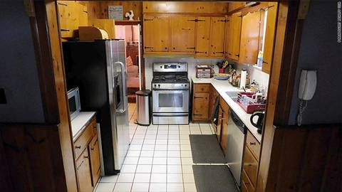 Can nha ong Trump tung song 4 nam dau doi sap duoc dau gia-Hinh-3