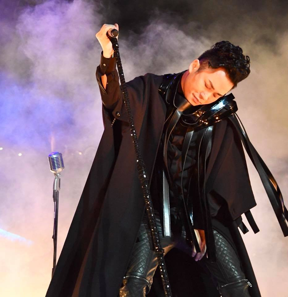 Tung Duong 5 lan 7 luot phat ngon soc: Thang than hay ngong?-Hinh-4