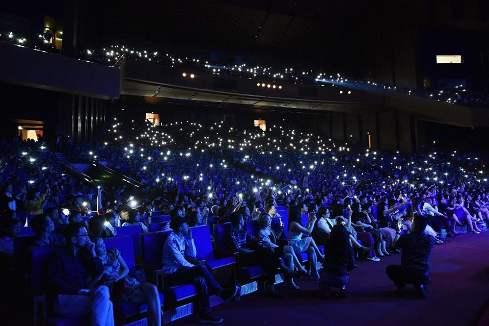 Trước khi trở thành "nữ hoàng nhạc xưa", Lệ Quyên khá thành công với dòng nhạc Pop từ khi khởi nghiệp vào đầu năm 2000.