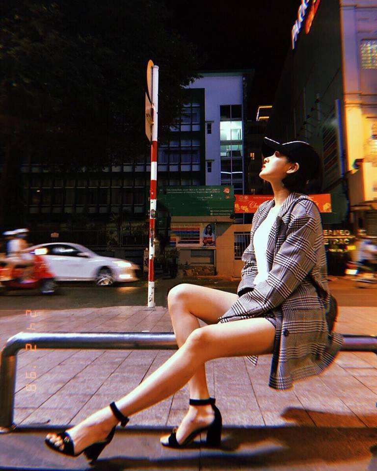 Bảo Anh tâm sự: "Chỉ cần không dừng lại, chỉ cần không bao giờ từ bỏ đam mê thì việc tiến nhanh hay chậm cũng không thành vấn đề. P/s: Anh ơi cố lên nè!".