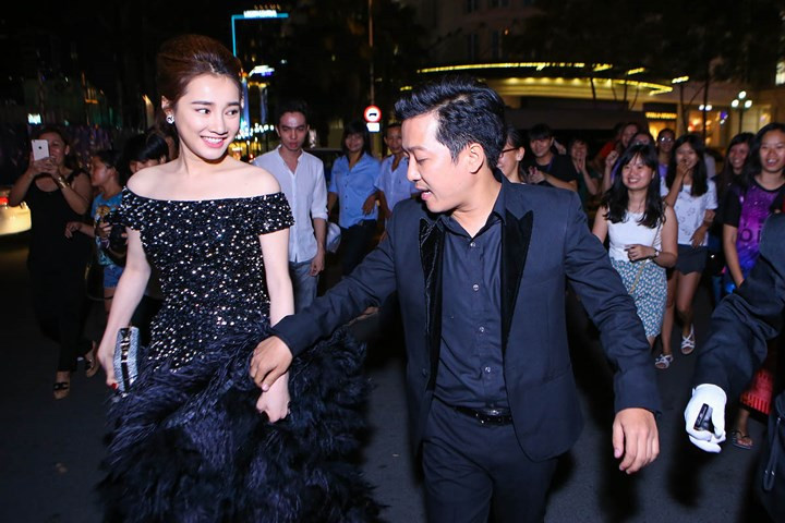 Giu chan trai dao hoa, gai showbiz phai hoc Nha Phuong dieu nay!