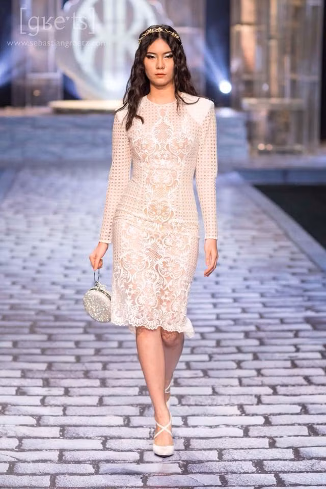 Vào cuối năm 2017, Mỹ Duyên đã xuất hiện trong show diễn với tên gọi "She's A Goddess" của NTK Chung Thanh Phong. Người đẹp mang trang phục lấp lánh như nữ thần bước ra từ câu chuyện huyền thoại.