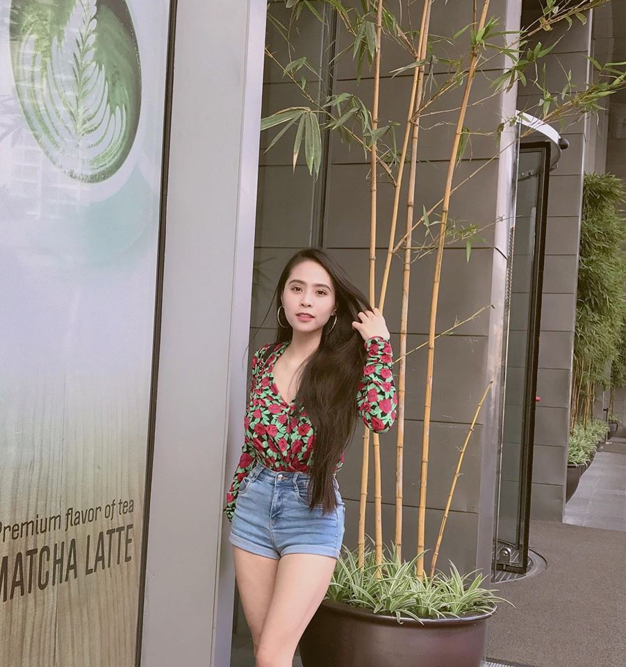 Kiều Anh cũng thường kết hợp tập luyện, ăn uống khoa học và đi spa đều đặn để có được thân hình săn chắc và làn da căng mịn.