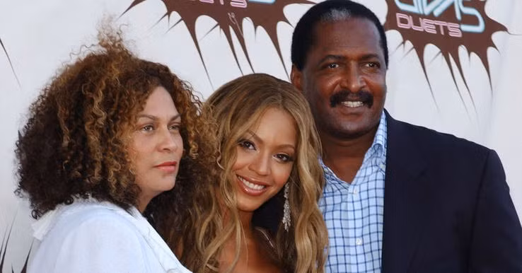 Mối quan hệ giữa Beyoncé và cha cô không hề tốt.