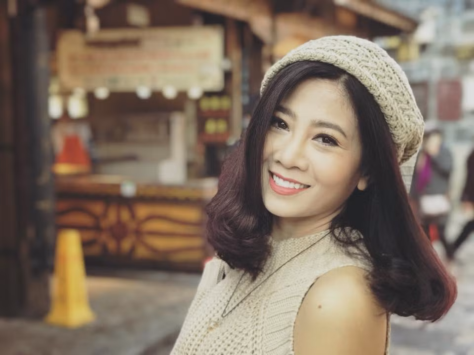 Được biết, Mai Phương phát hiện bị ung thư nhưng sợ thông tin ảnh hưởng tới công việc và thu nhập của gia đình nên vẫn gắng gượng. Hiện nữ diễn viên đang nhập viện điều trị khi căn bệnh ung thư phổi đã chuyển sang giai đoạn cuối.