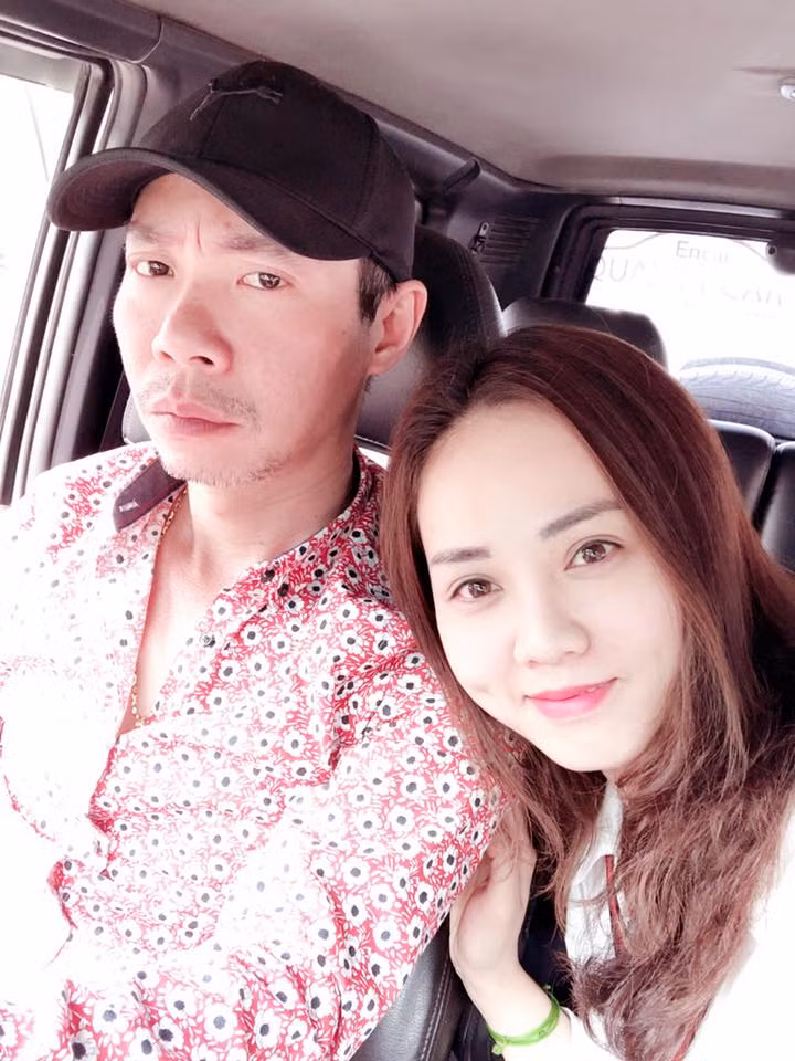 Dù thường tránh nói đến chuyện kết hôn hoặc trả lời khéo nhưng nghệ sĩ hài từng khẳng định: "Sẽ có một đám cưới trong tương lai, nhưng hình thức thế nào, tôi xin được giữ bí mật".