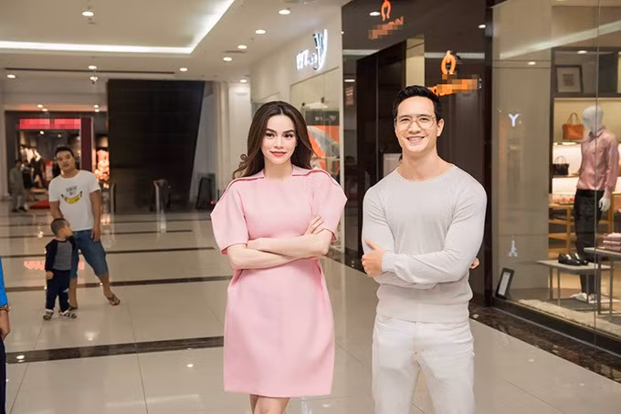 Cặp sao thường xuyên xuất hiện cùng nhau trong những sự kiện đặc biệt, ngầm chứng minh tình cảm vẫn còn rất mặn nồng sau hàng loạt nghi vấn rạn nứt tình cảm.