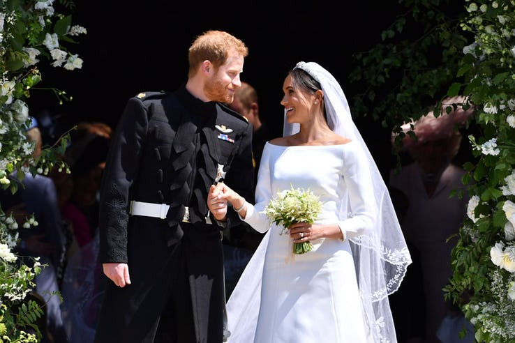  Đám cưới của Meghan và Harry được tổ chức vào thứ 7 thay vì ngày trong tuần như truyền thống. Ảnh: Town &amp; Country Magazine