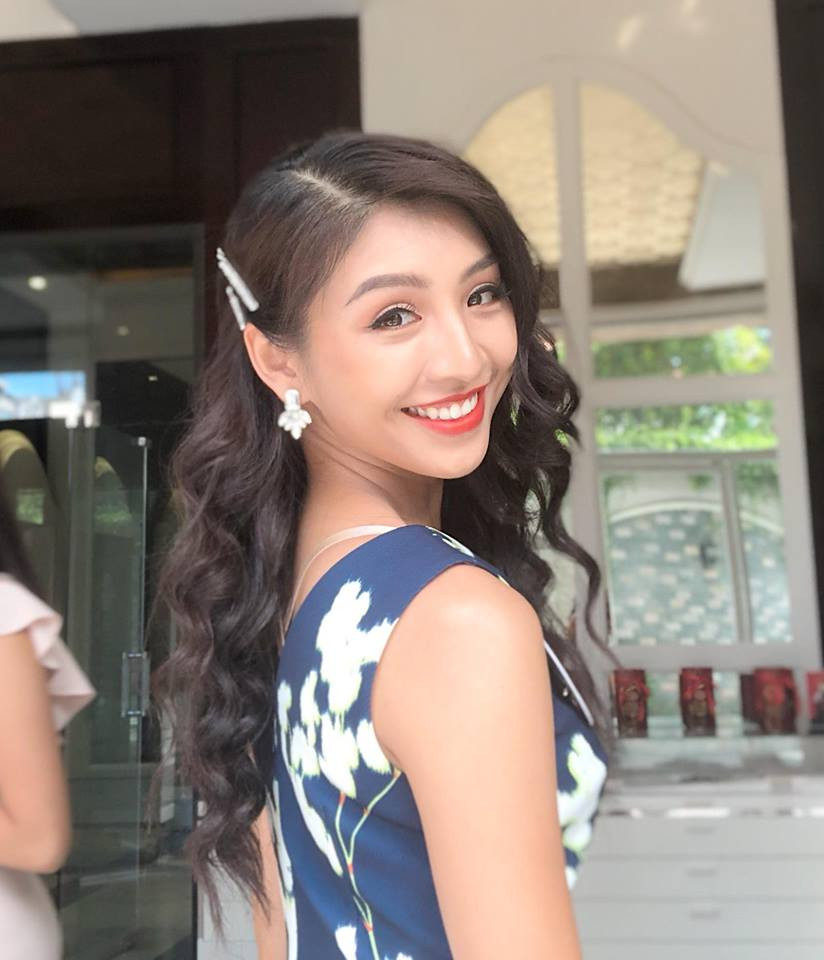 Cô gái tháng 8 Lê Thanh Tú cũng có biệt danh rất kêu “Nhật Hạ Ngày Nắng” - mang nghĩa mặt trời của mùa hè.