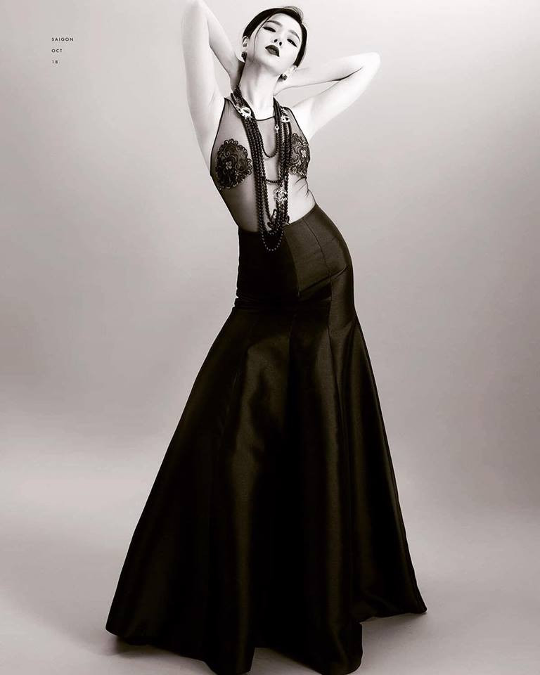 Ca sĩ Lệ Quyên vốn quen thuộc với khán giả qua hình ảnh kín đáo, cổ điển trên sân khấu.