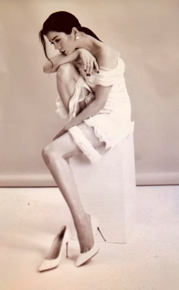 Nhờ đó mà dù sắp bước sang tuổi 40 nhưng ca sĩ Lệ Quyên vẫn giữ được thân hình săn chắc, thon gọn. 