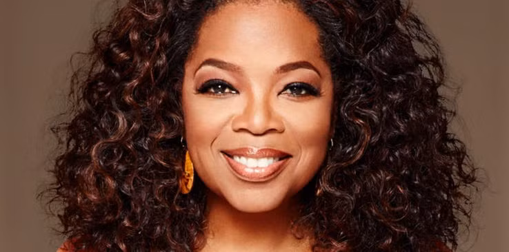  Oprah Winfrey: Được mệnh danh là bà hoàng truyền thông và cũng là diễn viên gạo cội của Hollywood. Oprah bỏ ra không ít công sức trong việc đấu tranh giành quyền lợi cho phụ nữ người Mỹ gốc Phi.
