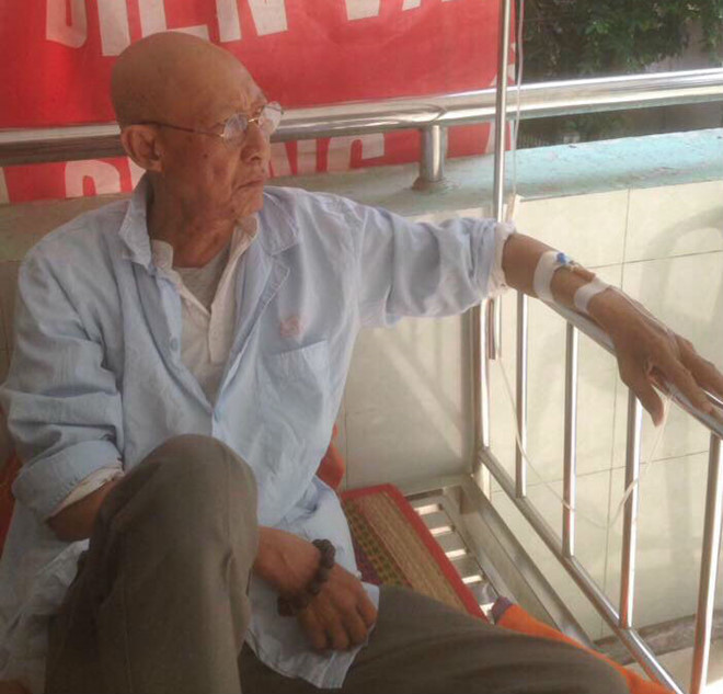 Cuoc song kho khan, benh tat cua nghe si Le Binh o tuoi U70