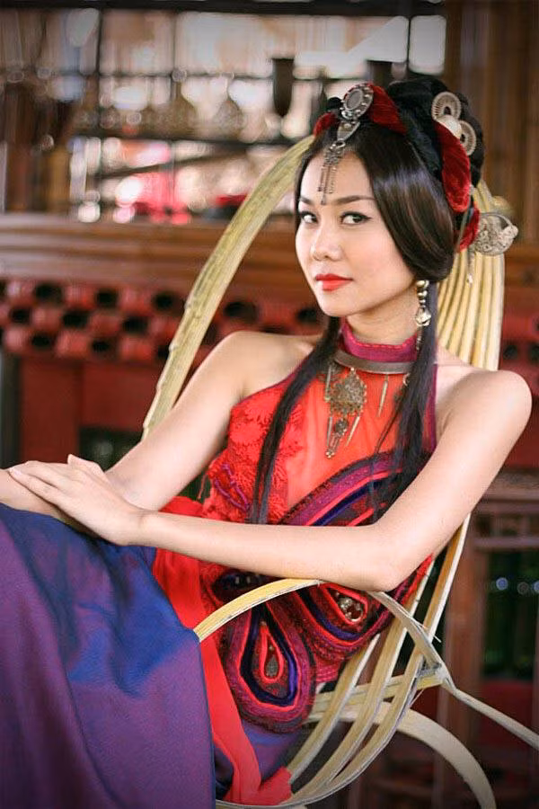 Hình tượng sexy khi hóa thân thành nhân vật cổ trang tạo dấu ấn cho Thanh Hằng trong "Mỹ nhân kế".