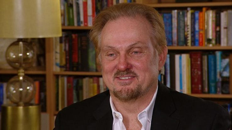 Từng có tin tức rằng Angelina thú nhận đã quan hệ với bạn trai của mẹ cô khi cô 16 tuổi. Câu chuyện này thậm chí đã khiến một nhà văn có ý định viết chuyện về cuộc đời Angelina Jolie. Ảnh: Insideedition.