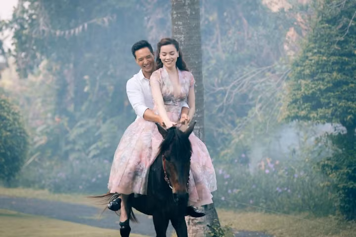 Ha Ho - Kim Ly: Chi la tinh yeu showbiz?