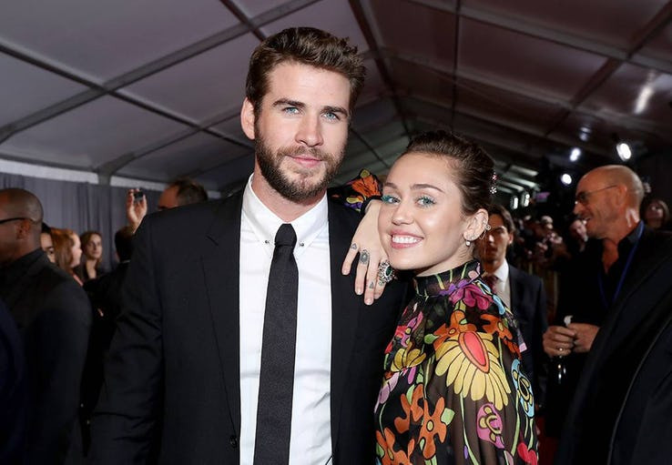 Năm 2013 Miley Cyrus nói rằng cô đã kết hôn với Liam Hemsworth trong bí mật. Tuy nhiên, thời gian sau này, Hemsworth nói rằng cặp đôi "không chính thức kết hôn".