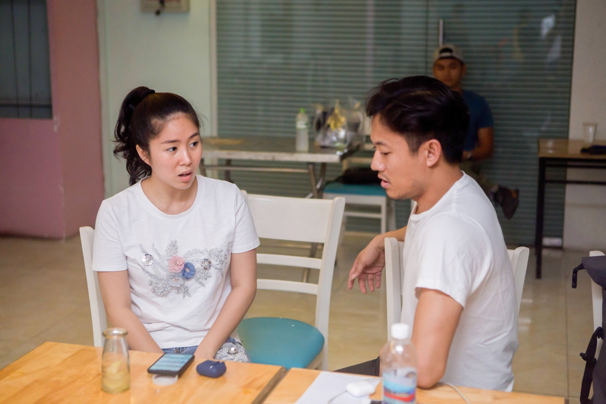 Vai diễn của Lê Phương sẽ pha chút hài hước, hay nói đúng hơn cô sẽ là một “cây hài” của vở diễn, khiến khán giả cười đó rồi khóc đó.