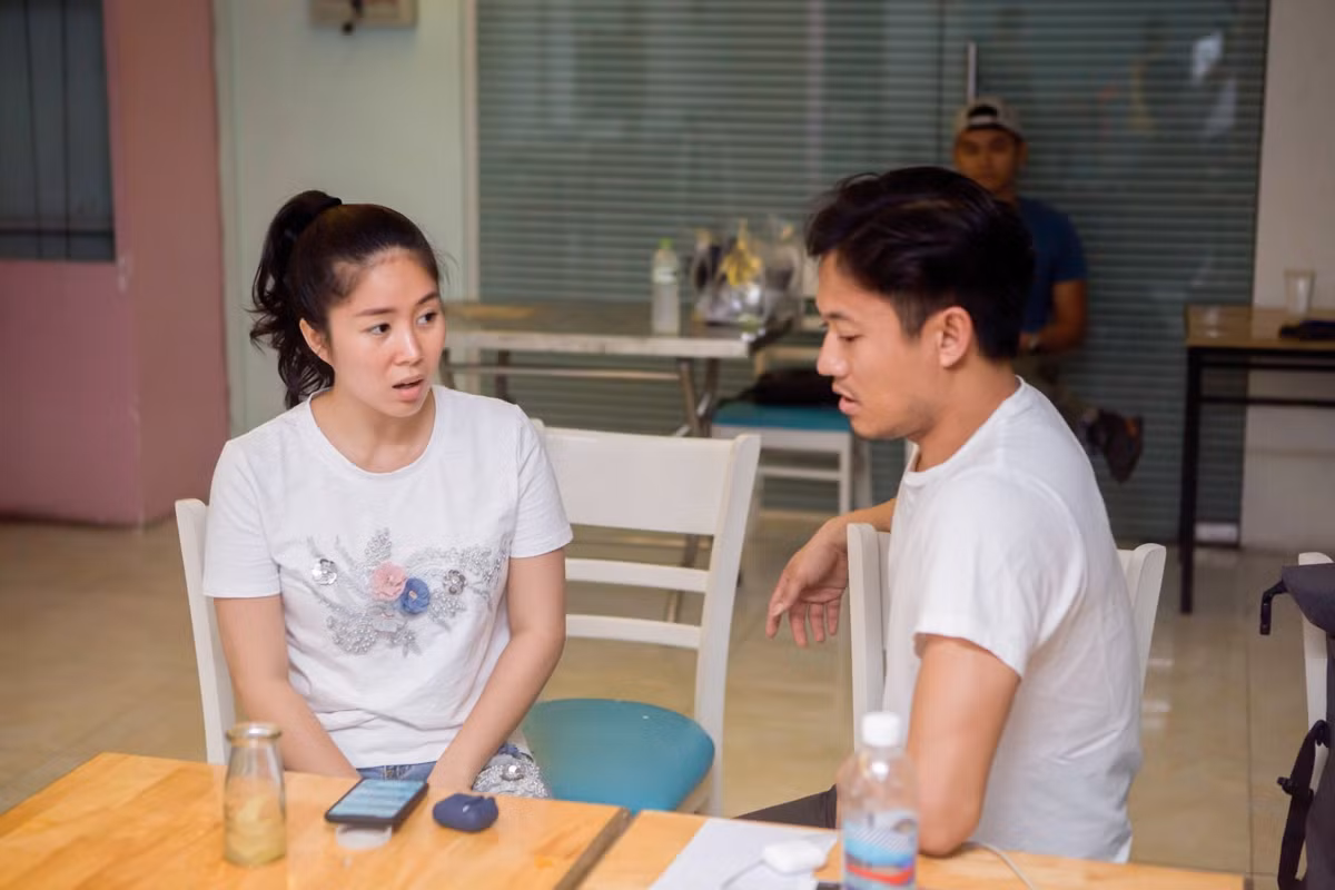 Vai diễn của Lê Phương sẽ pha chút hài hước, hay nói đúng hơn cô sẽ là một “cây hài” của vở diễn, khiến khán giả cười đó rồi khóc đó.