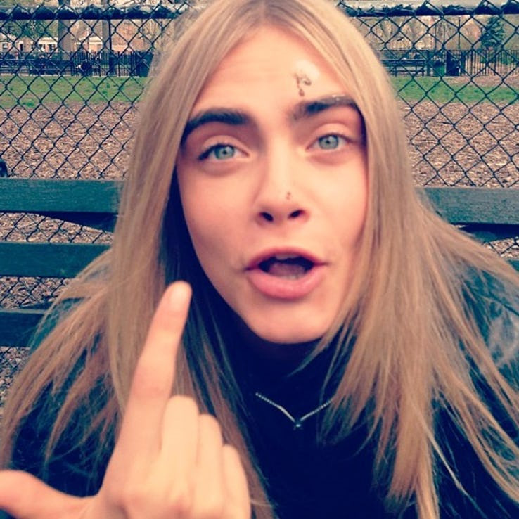 Hoặc có khi là ngố tàu như thế này.