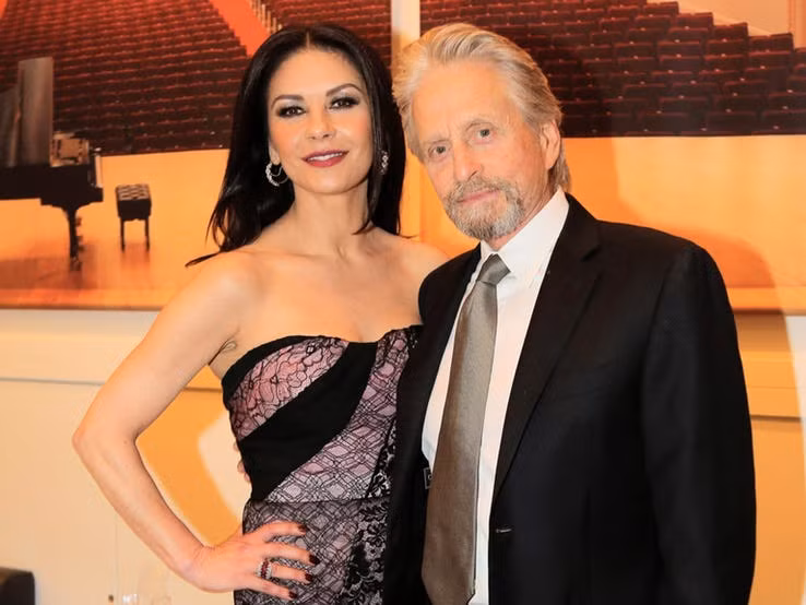 Từ khi manh nha bộ phim Wonder Woman, các nhà sản xuất đã cho tên Catherina Zeta- Jones vào danh sách diễn viên. Tuy nhiên, khi bộ phim bắt đầu thực hiện cô đã quá già.