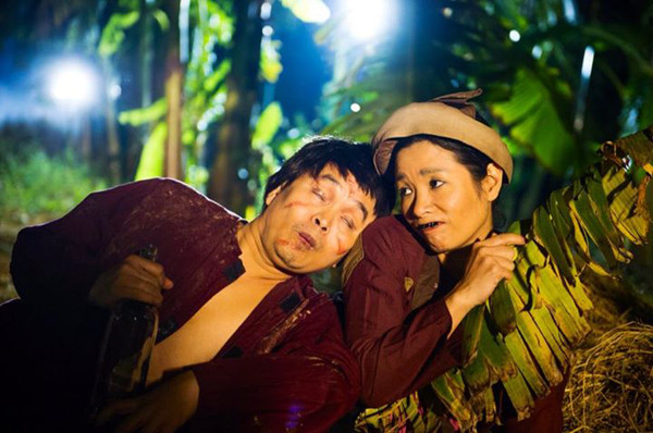 Nghệ sĩ Xuân Hinh - Thanh Thanh Hiền vào vai Chí Phèo - Thị Nở trong sản phẩm hài Tết 2015 “Chuyện tình vườn chuối”.