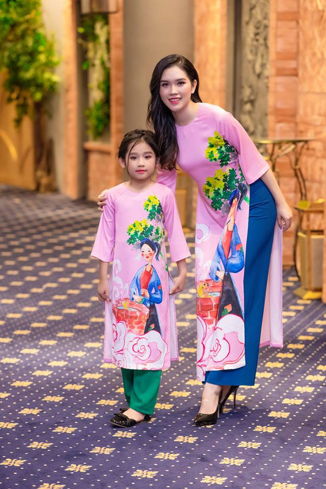 Thuỳ Dương có dung mạo đúng chuẩn "vợ người ta", khi sở hữu gương mặt xinh đẹp, thân hình mảnh mai cùng chiều cao vô cùng ấn tượng. Dù gia đình có điều kiện nhưng bà xã Minh Tiệp lại thích sự đơn giản, không quá cầu toàn.