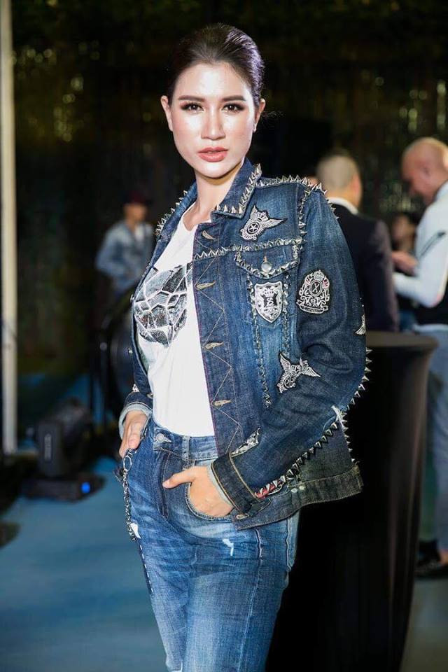 Người mẫu Trang Trần.
