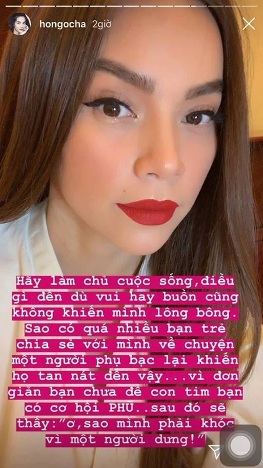 Đang yêu mặn nồng Kim Lý nhưng mới đây, Hồ Ngọc Hà khiến người hâm mộ khó hiểu khi chia sẻ trên Instagram dòng trạng thái liên quan đến triết lý về tình yêu, cách yêu và buông bỏ...