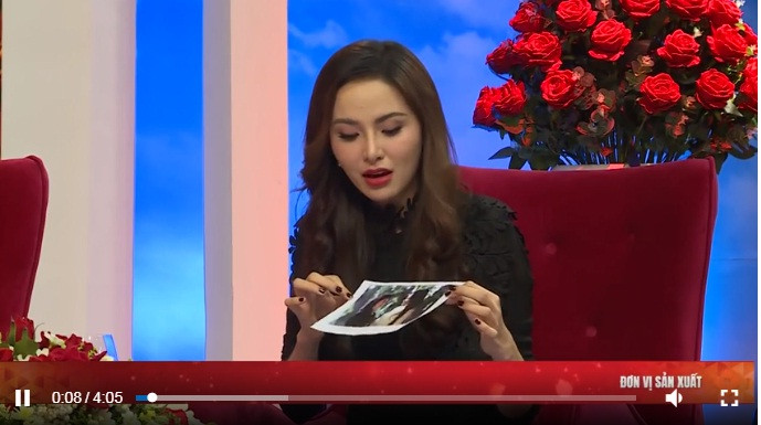 Mới đây, trong chương trình "Phụ nữ quyền năng", Hoa hậu Diễm Hương đã không giấu nổi những giọt nước mắt khi lần đầu chia sẻ lý do khiến cô phải âm thầm điều trị trầm cảm.