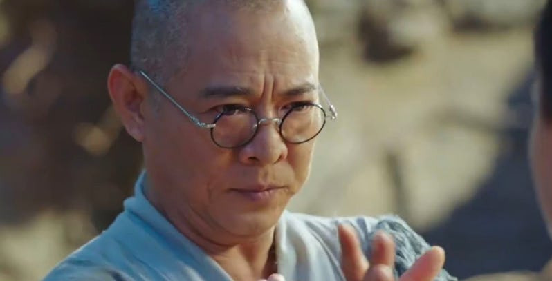 Hình ảnh Lý Liên Kiệt khỏe mạnh tập Thái cực quyền.